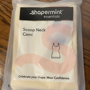 Shapermint scoop neck beige cami sz 2xl